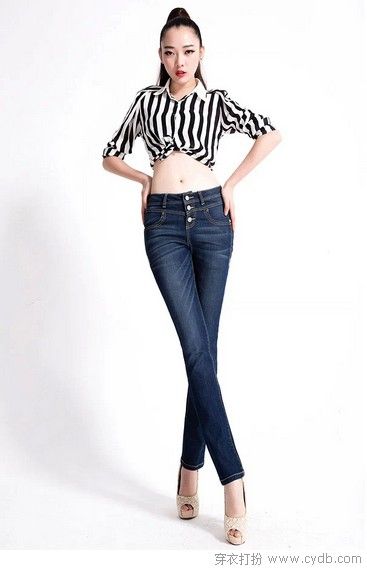 瘦瘦的 感覺穿出來