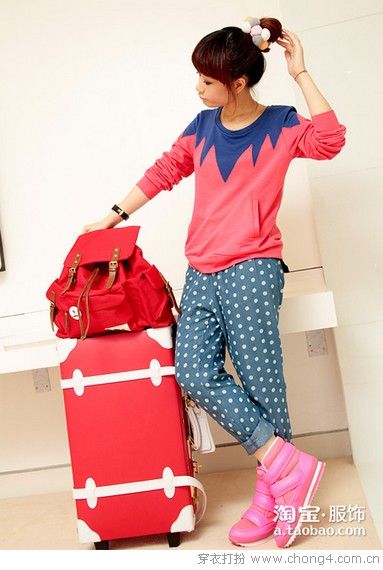 青春洋溢套頭衫