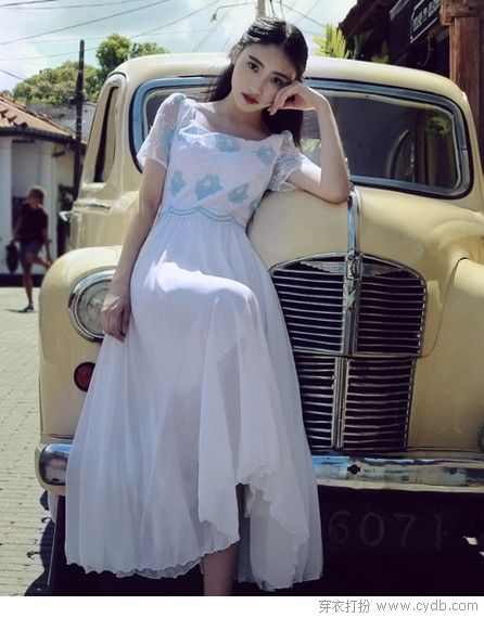 留一抹清涼在裙擺 留一抹清涼在裙擺