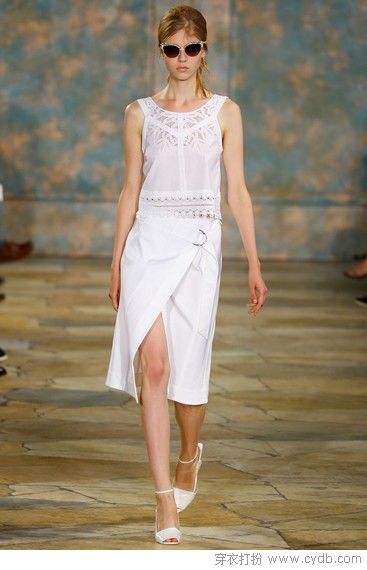 青春時尚感著裝，無縫對接校園職場