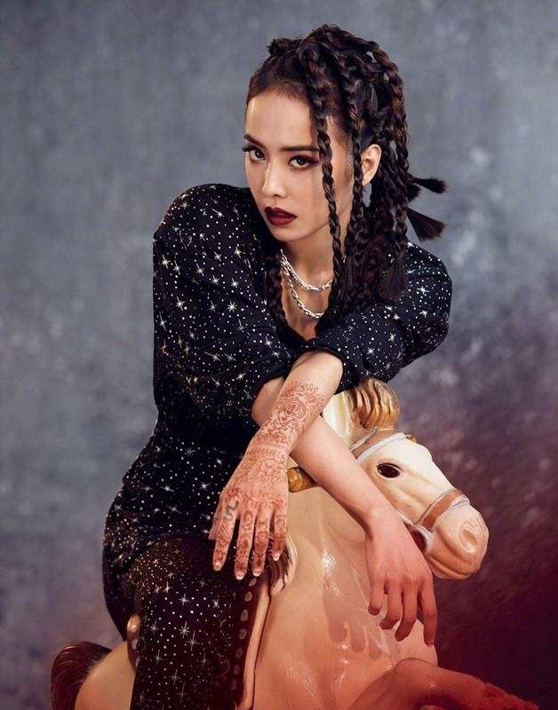 蔡依林奇葩時(shí)裝大片，明明衣品那么好偏偏走搞怪風(fēng)！