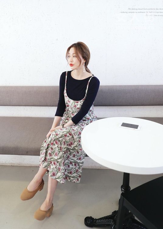 碎花穿搭引領(lǐng)2017女裝潮流趨勢(shì)