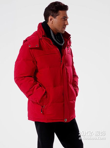 休閑棉服展現(xiàn)男人硬朗的一面