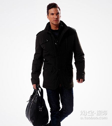 休閑棉服展現(xiàn)男人硬朗的一面